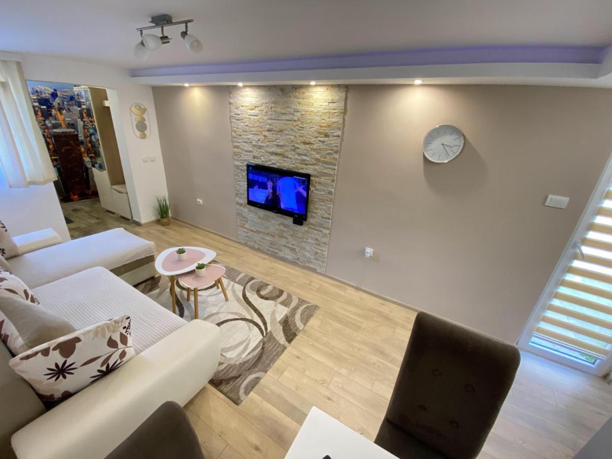 Apartman Mina Mataruska Banja Dış mekan fotoğraf